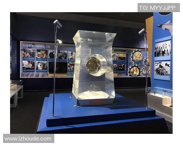 亚当斯的传奇人生与影响力探秘：从科学家到人类思想的引领者